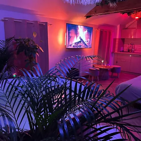 Jacuzzi Exotique Cinema * Sainte-Genevieve-des-Bois